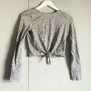 AEO American Eagle Soft & Sexy Modern Crop Tee Small Striped